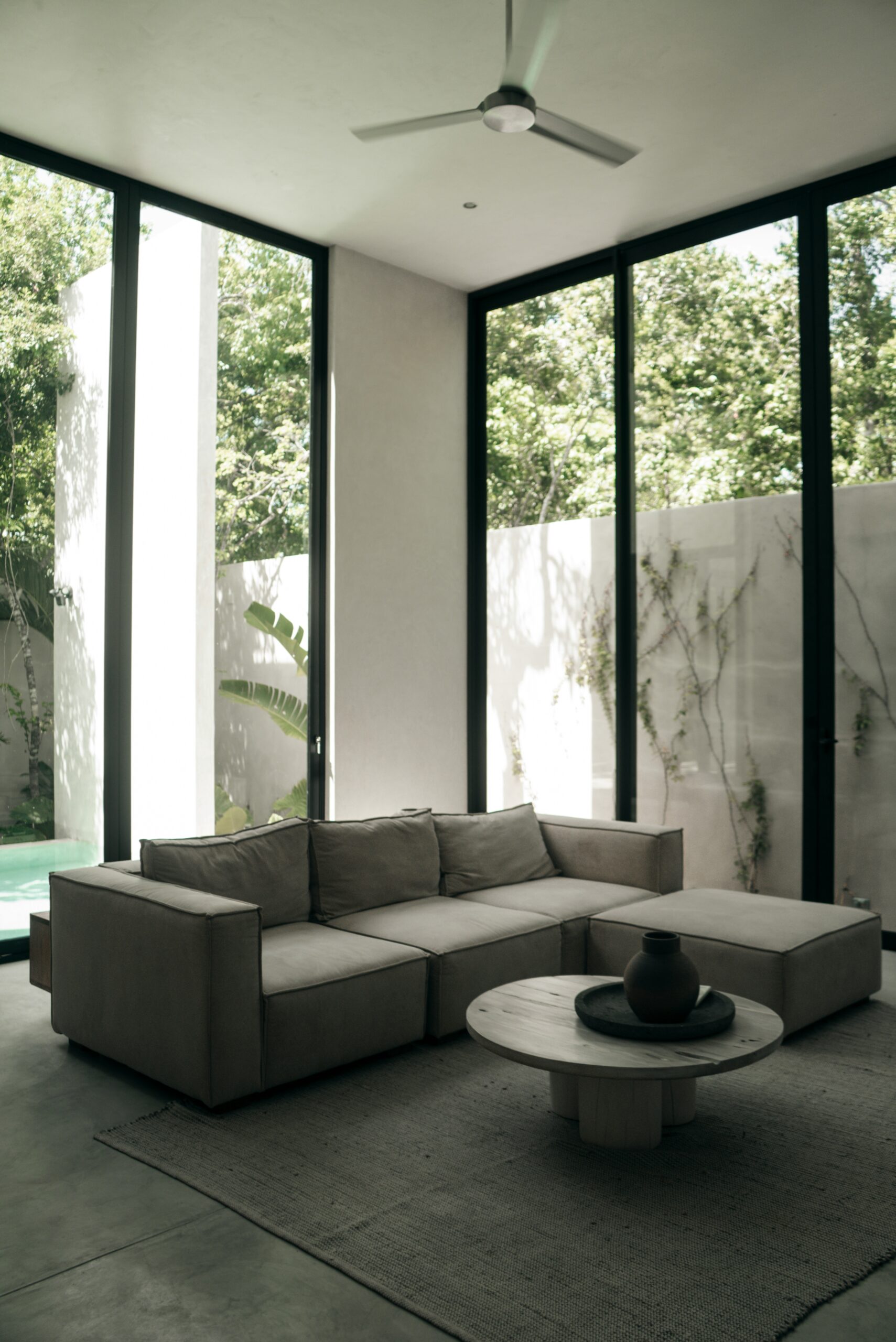 Image gallery marquee